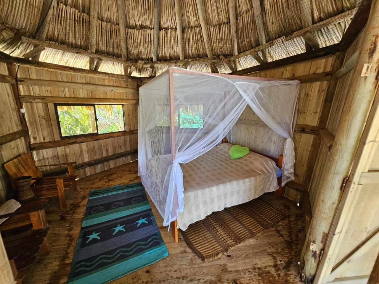 Ecolodge Playa Brava Teyumakke Calabazo  Екстер'єр фото